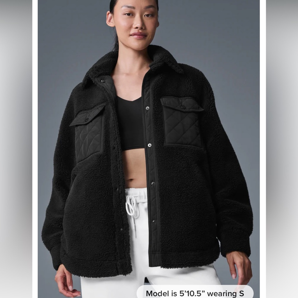 Alo Yoga Sherpa Edge Shacket women’s size small